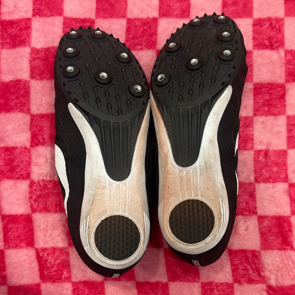 Nike Black and White Sprint Spikes With Bag - Picture 4 of 7
